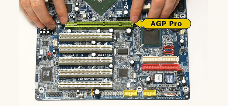 Expansion card slots