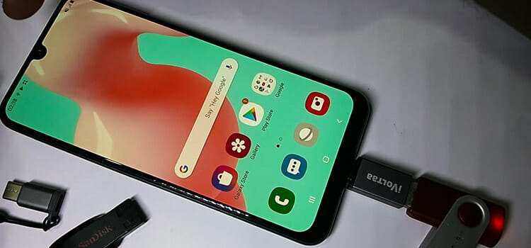 How to Transfer Pictures from Phone to Flash Drive Directly