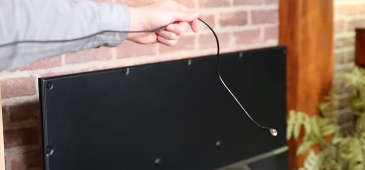 How to Install an Indoor TV Antenna M2 s1