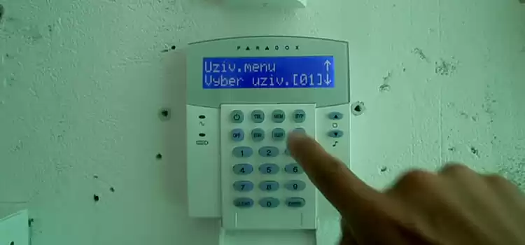 How to Disable an Alarm System From Outside FI