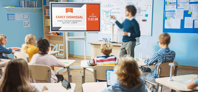 5 Clever Ways to Use Digital Signage in the Classroom