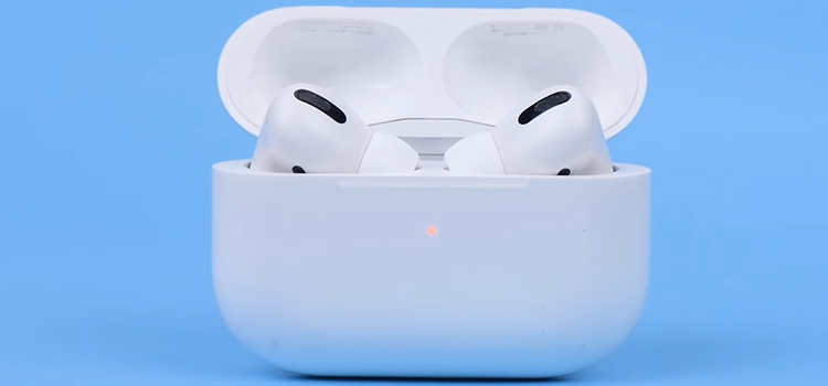 Why Do My AirPods Keep Disconnecting From Spotify (Reasons and Solutions)