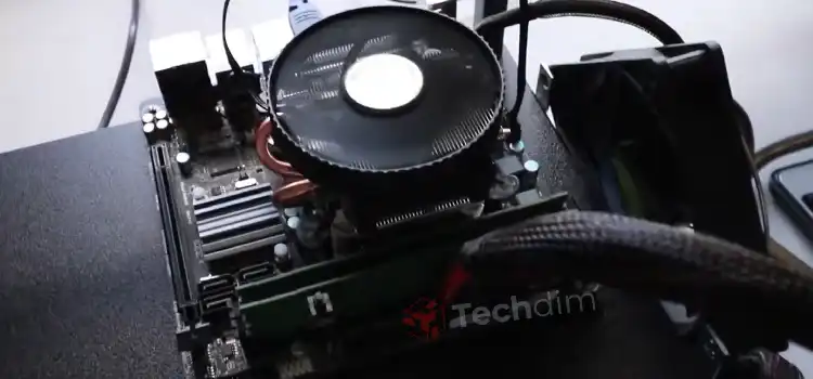 How to Turn on a Motherboard Without a Case