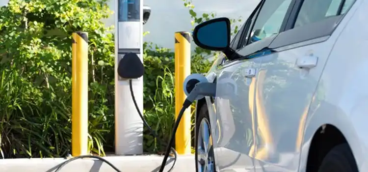 Electric Car Myths Debunked