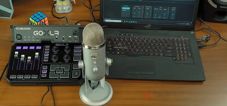 how to connect usb mic to goxlr mini